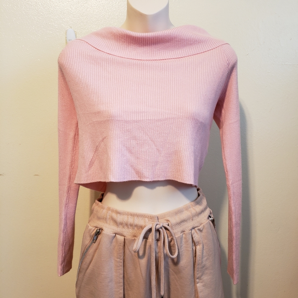 H&M pink ribbed cowl neck cropped boho shabby chic sweater